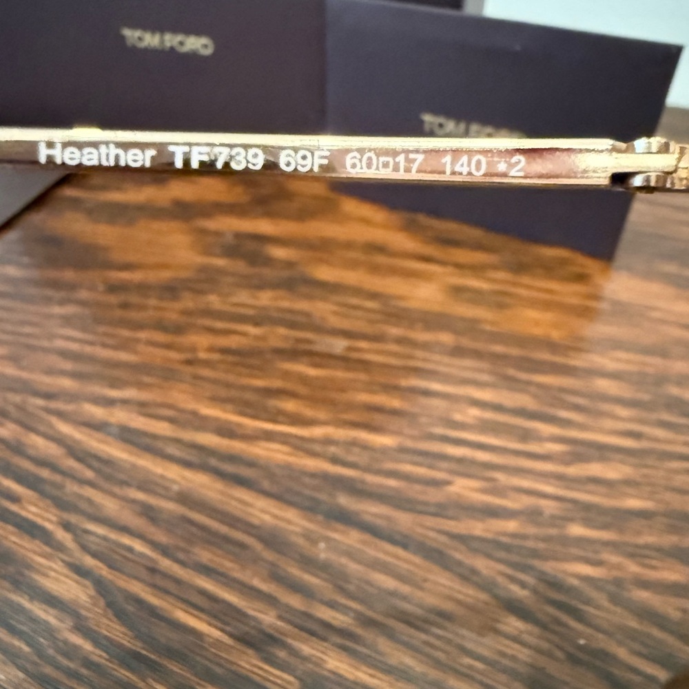 🕶️ Tom Ford Heather Sunglasses - Picture 7 of 10